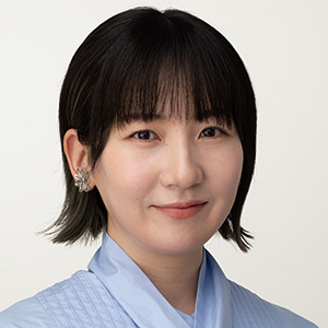 長田 麻衣